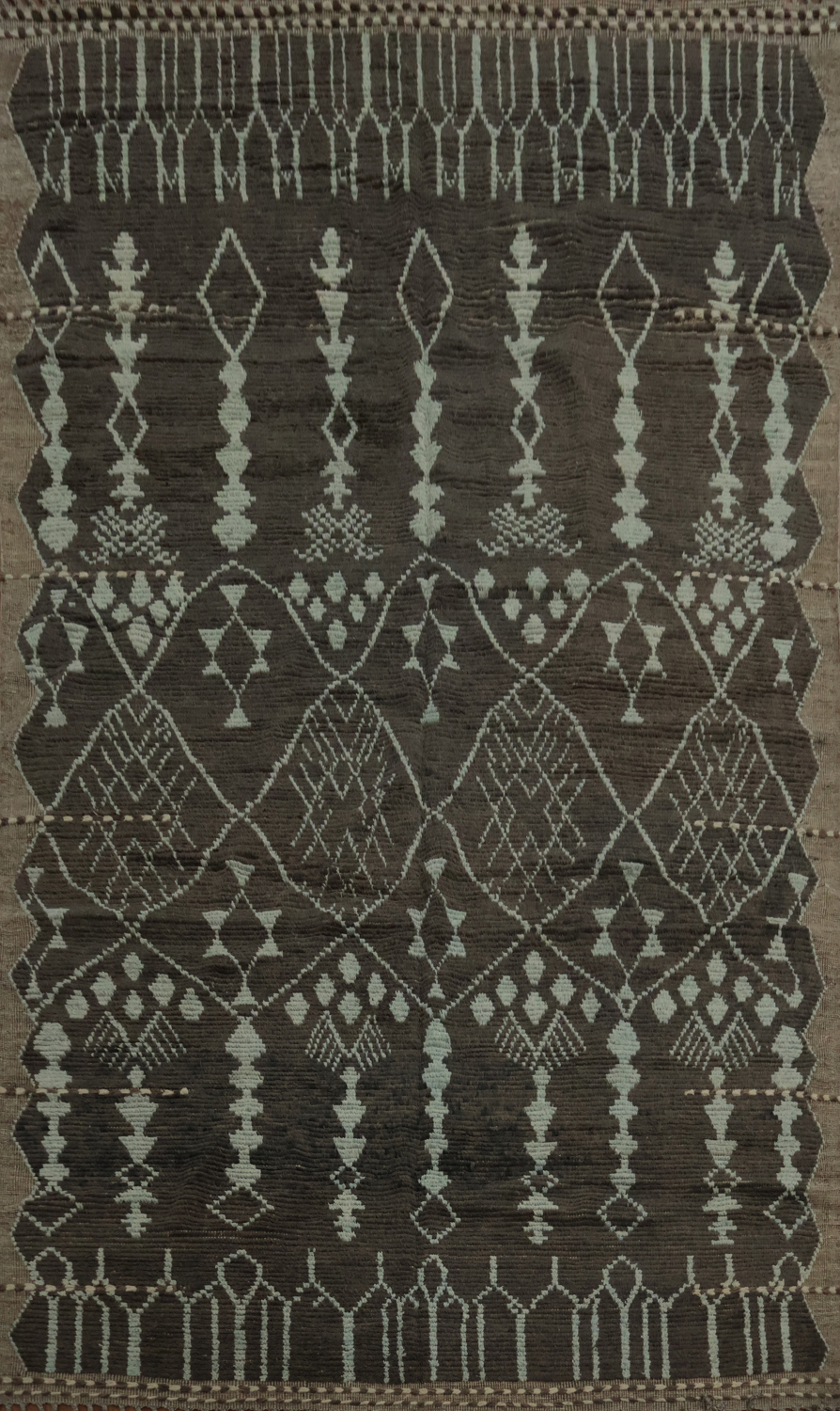 Sophisticated Handcrafted Moroccan Area Rug 8x13 for Stylish Interiors