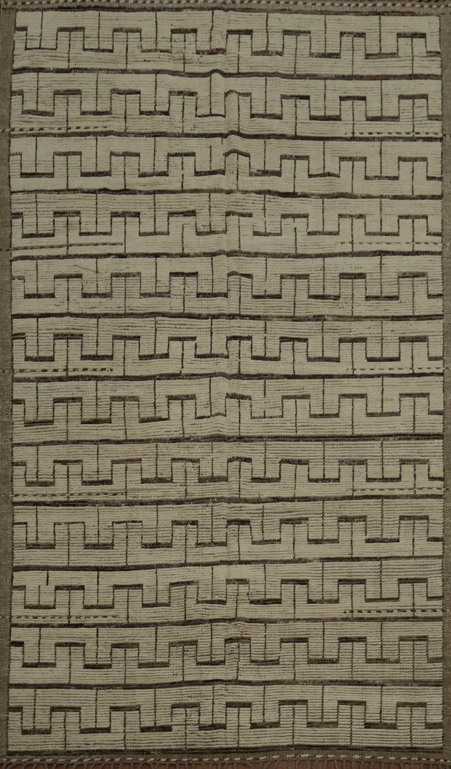 Geometric Moroccan Modern Area Rug 8x13 for a Modern Aesthetic