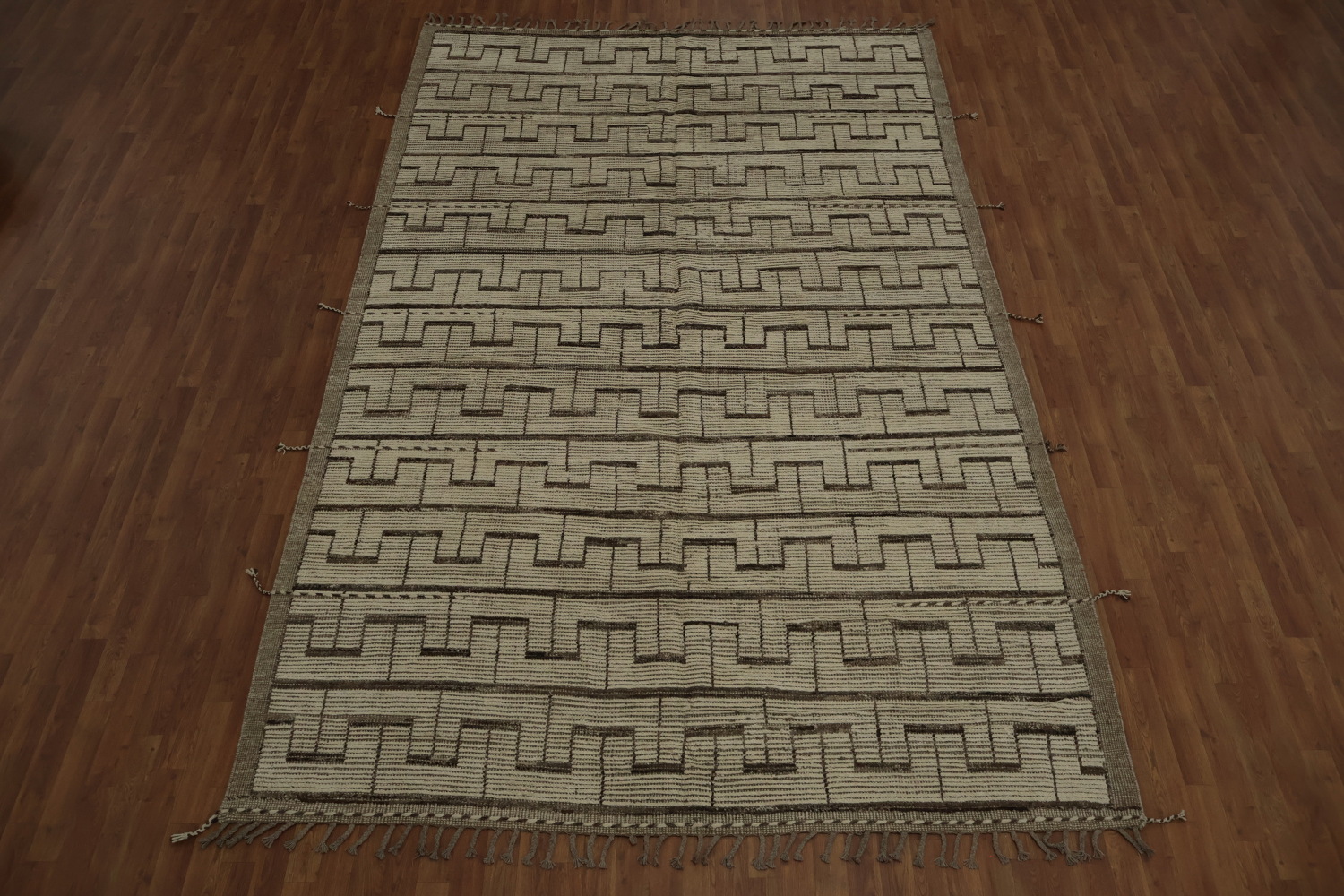Geometric Moroccan Modern Area Rug 8x13 for a Modern Aesthetic