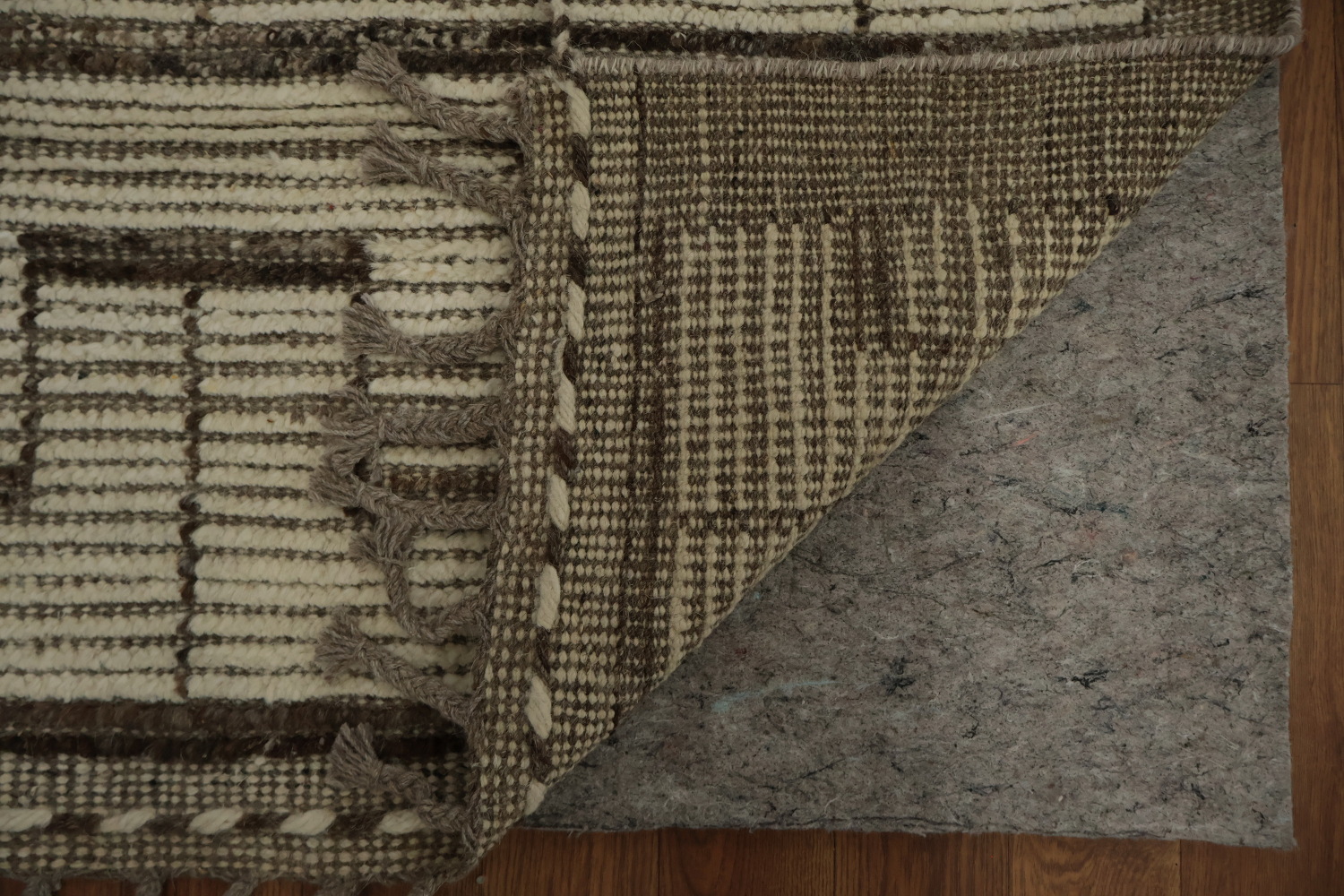 Geometric Moroccan Modern Area Rug 8x13 for a Modern Aesthetic