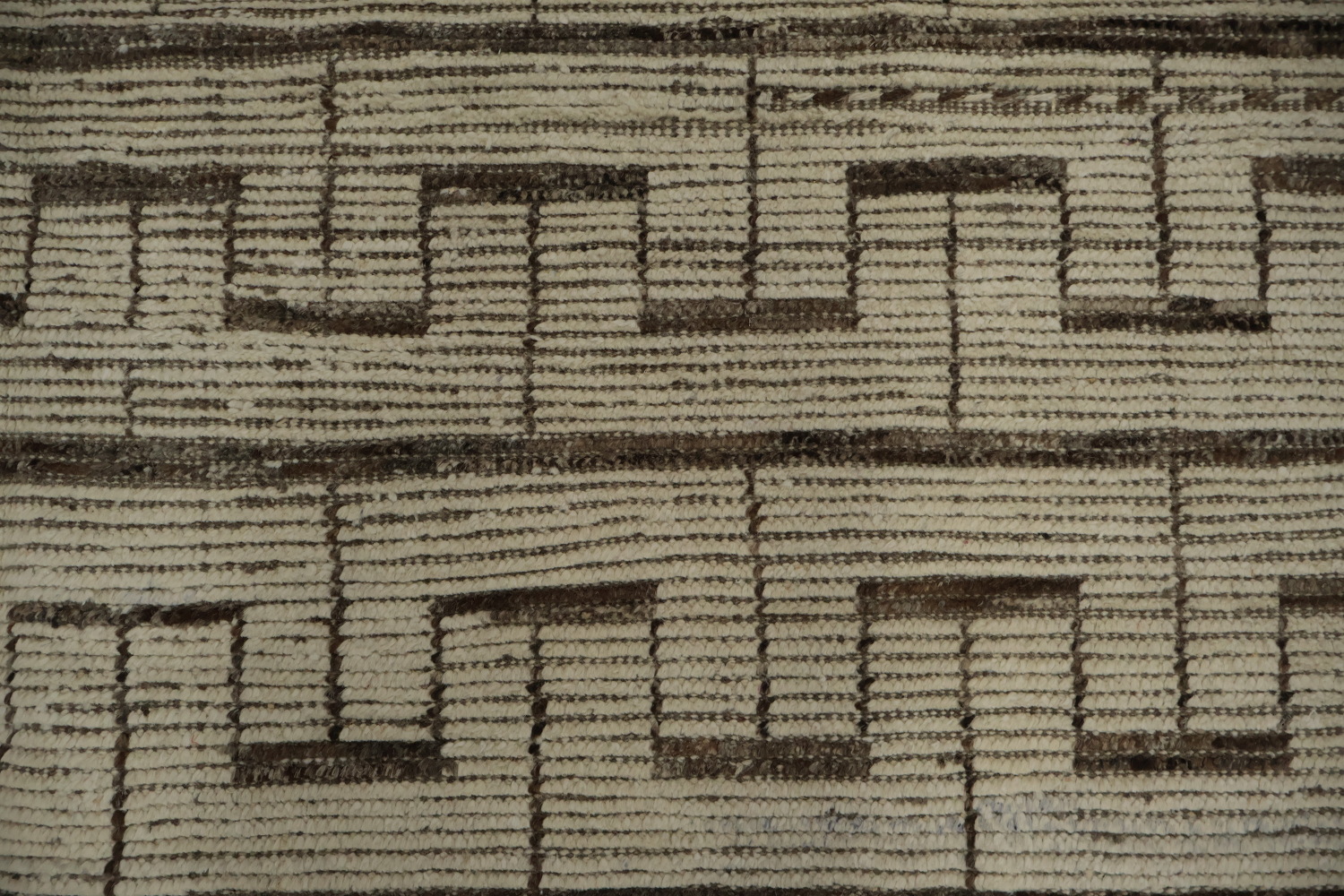 Geometric Moroccan Modern Area Rug 8x13 for a Modern Aesthetic