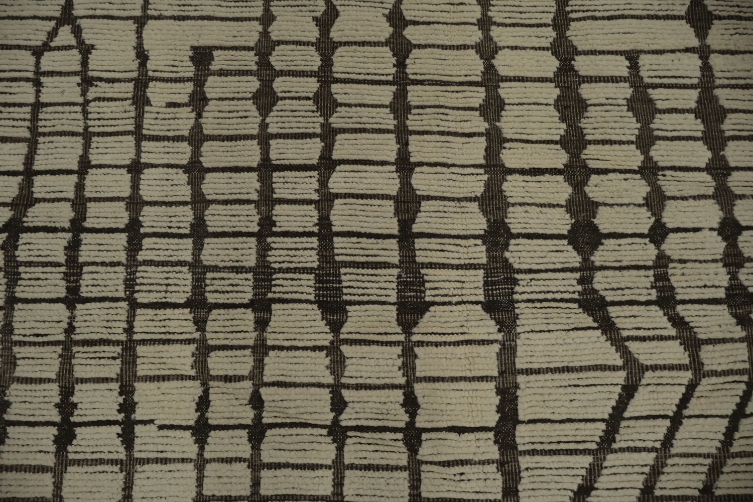 Stylish Wool Contemporary Handmade Moroccan Large Rug 12x19