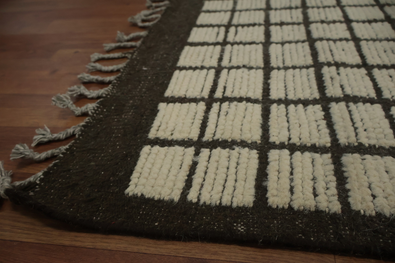 All-Over Checkered Moroccan Modern Large Rug 12x19