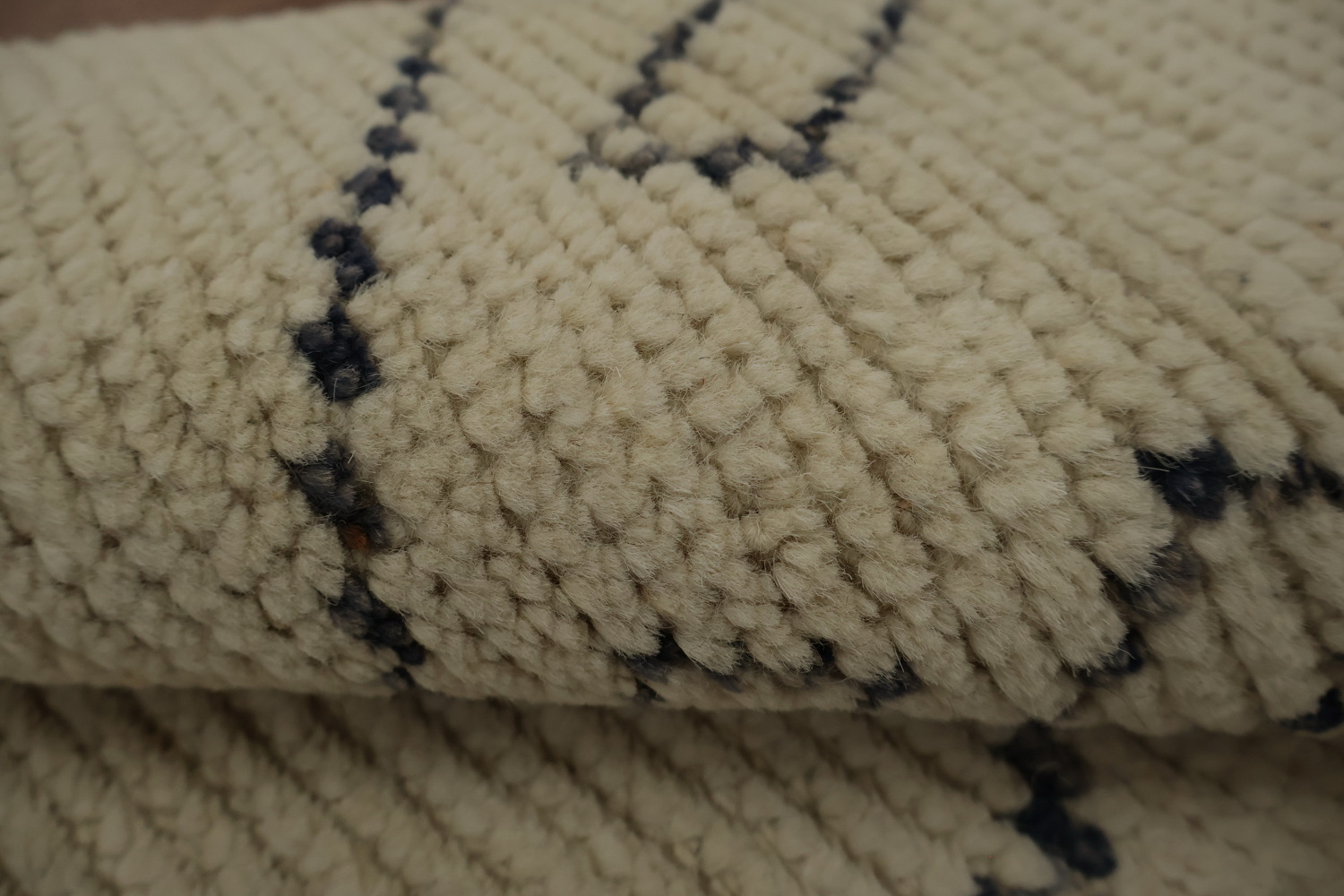 Elegant Geometric Moroccan Area Rug 9x12 for Chic Interiors