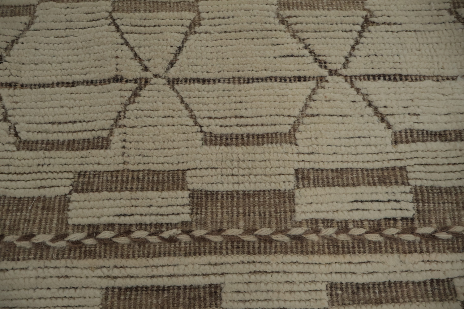 Handmade Wool Moroccan Oriental Large Rug 10x14
