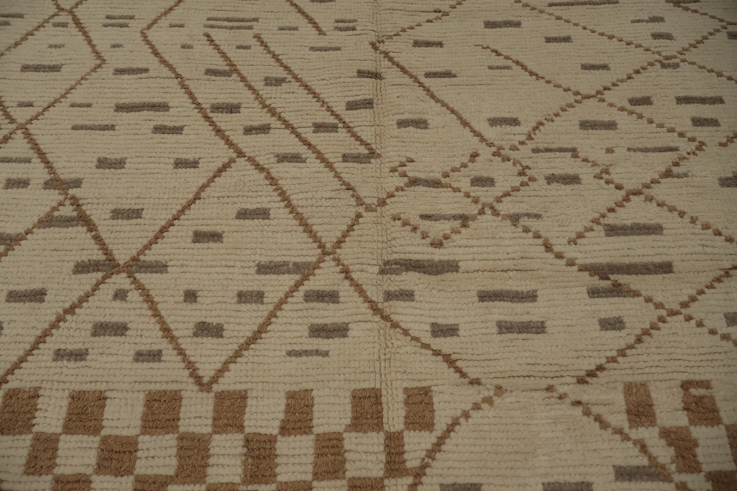 All-Over Wool Moroccan Abstract Area Rug 6x10