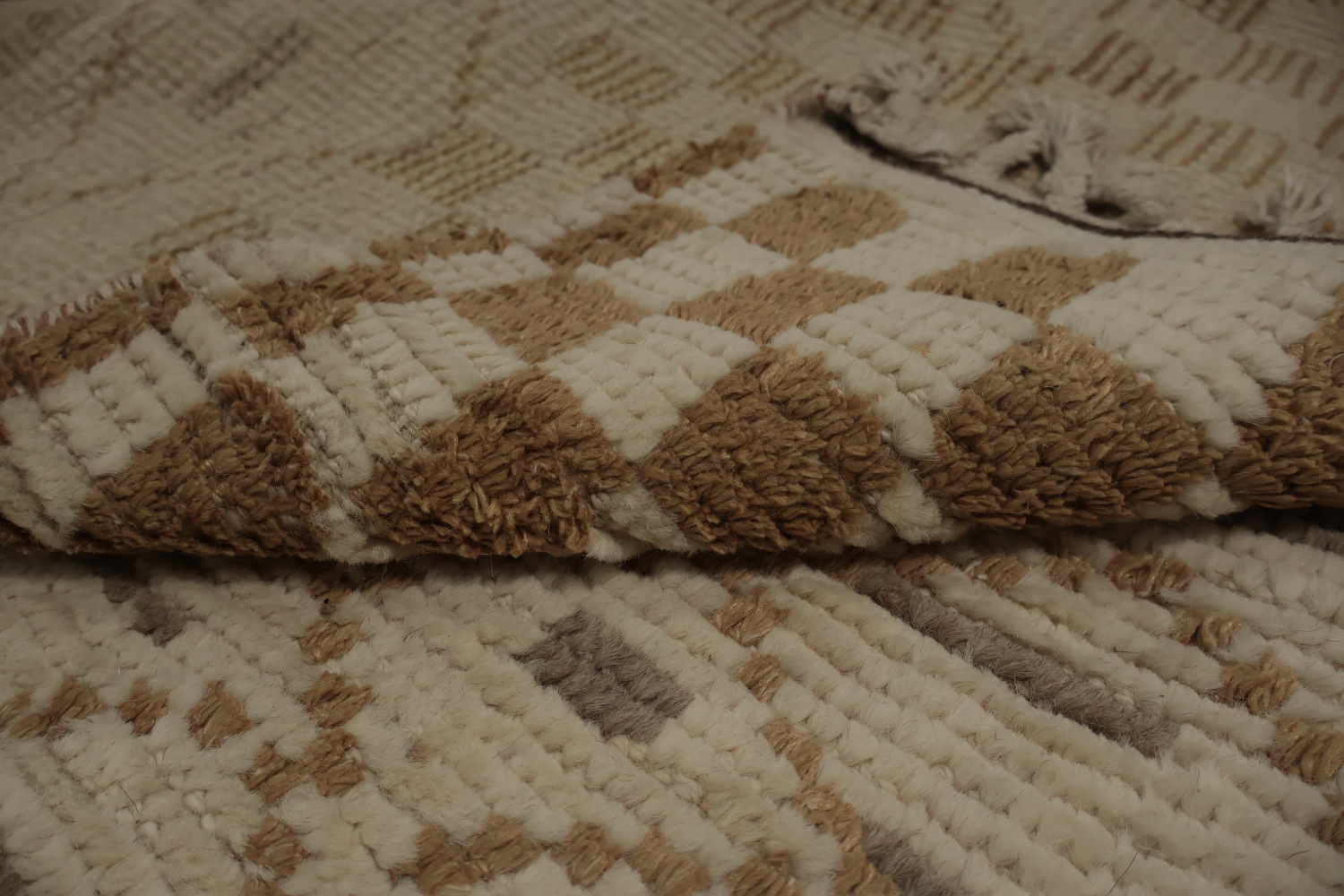 All-Over Wool Moroccan Abstract Area Rug 6x10