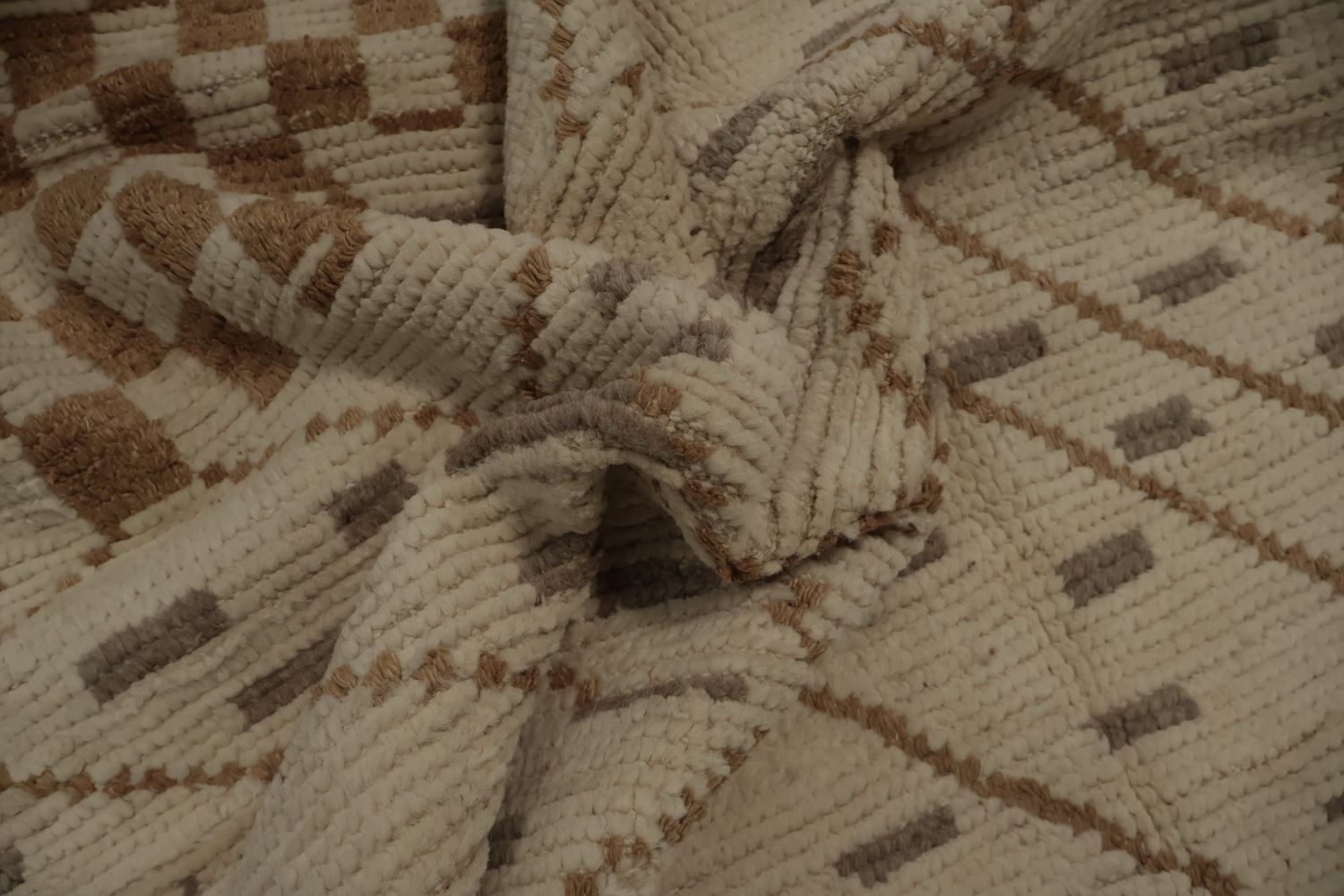 All-Over Wool Moroccan Abstract Area Rug 6x10