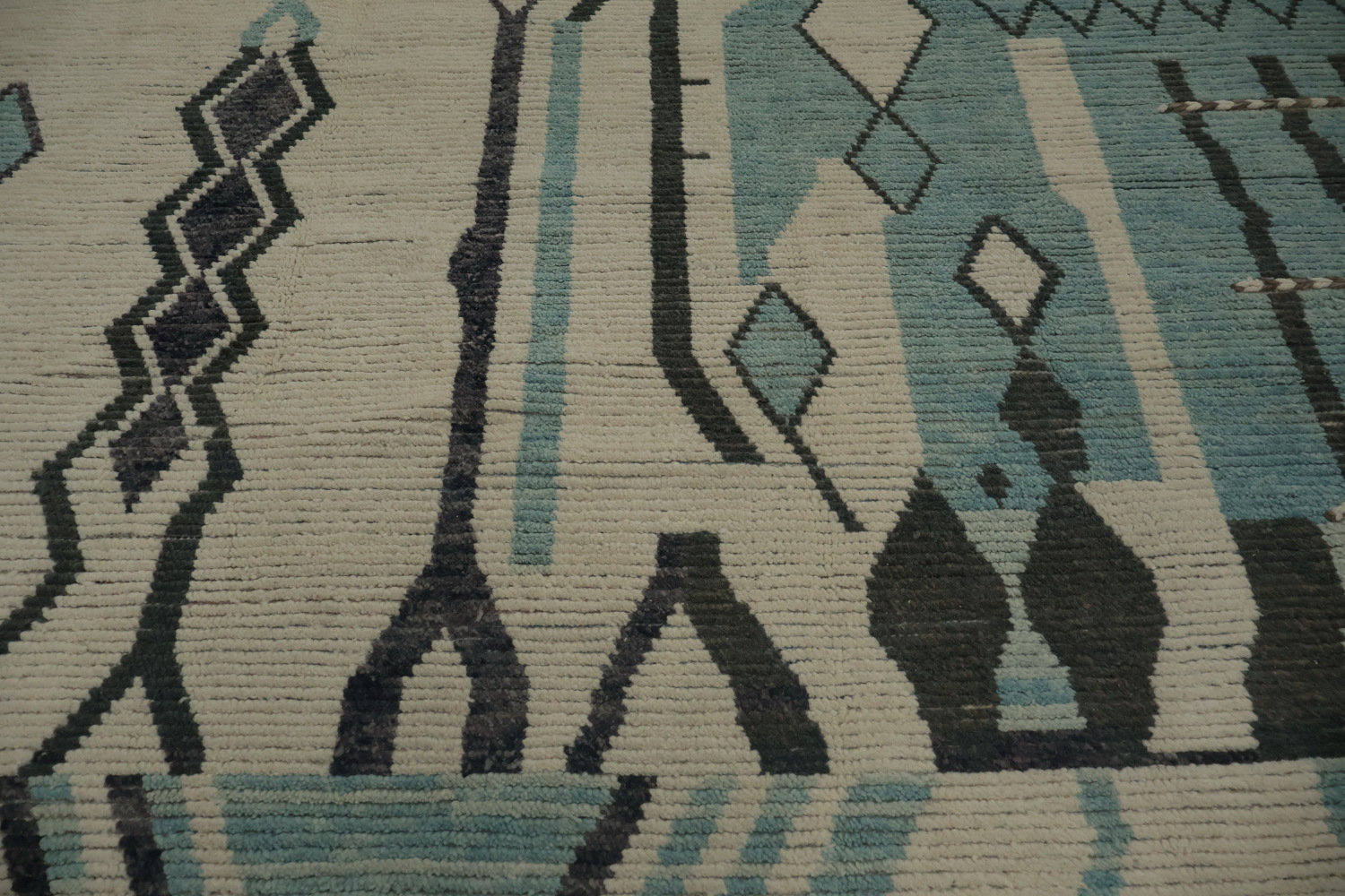 Handmade Wool Moroccan Large Abstract Rug 12x18