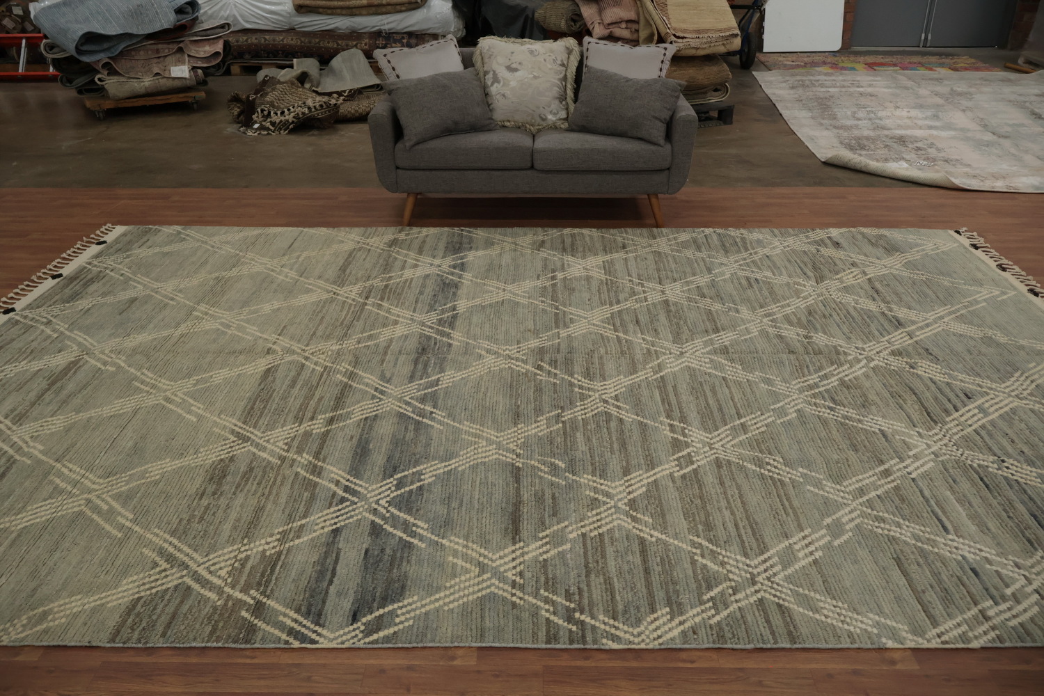 Geometric Moroccan Large Rug 10x15 in Neutral Shades for Stylish Interiors