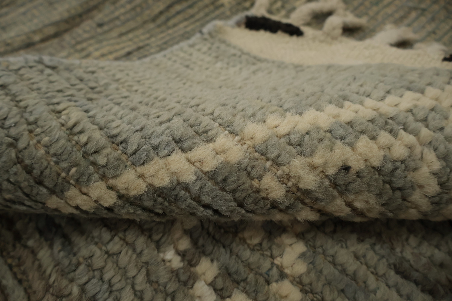 Geometric Moroccan Large Rug 10x15 in Neutral Shades for Stylish Interiors