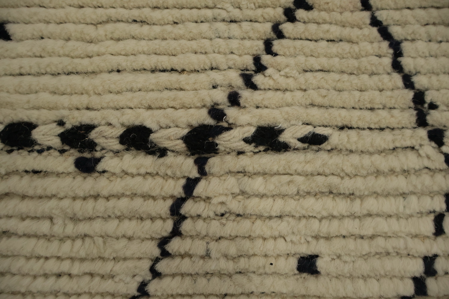 Handmade Wool Moroccan Oriental Area Rug 7x11