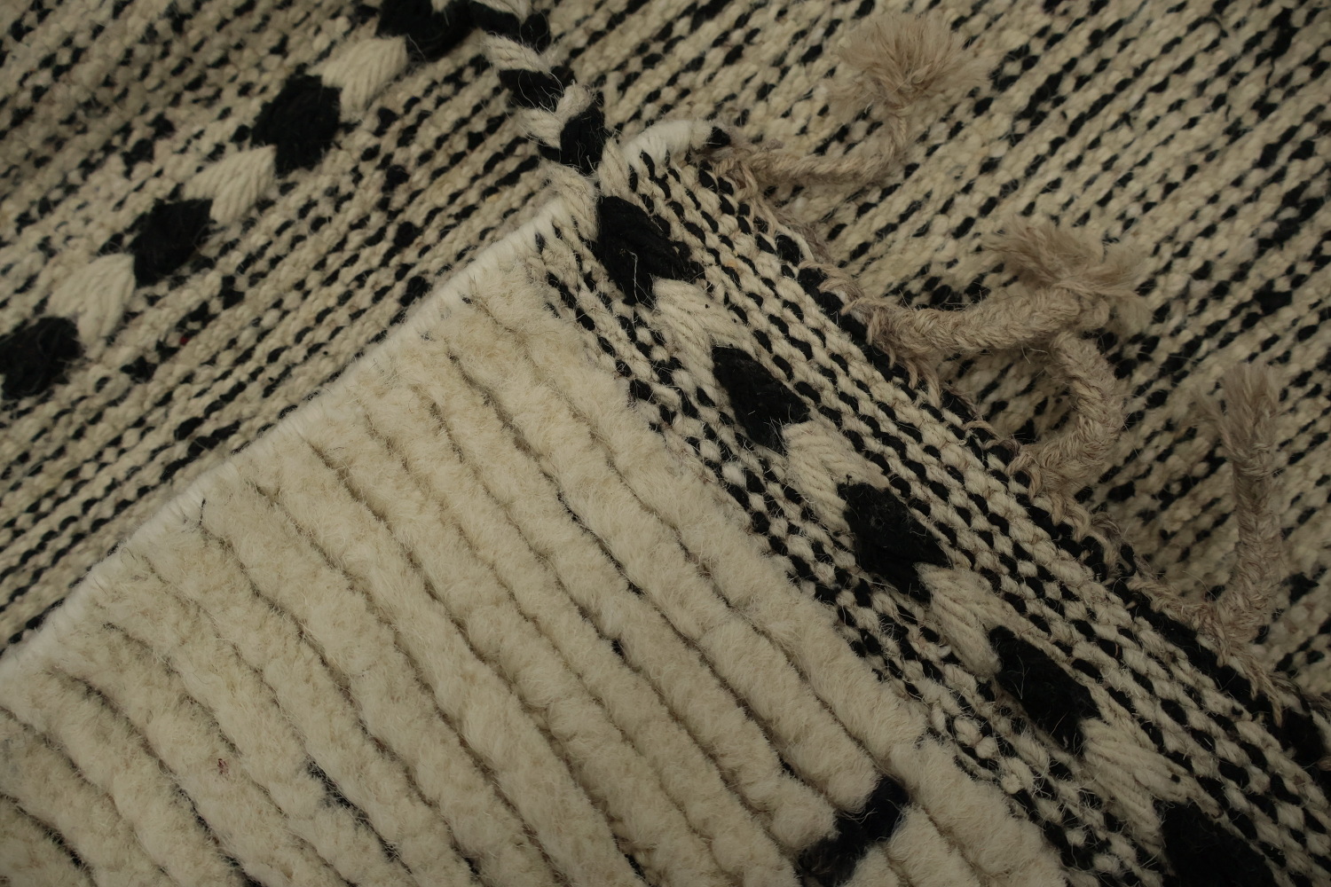 Handmade Wool Moroccan Oriental Area Rug 7x11