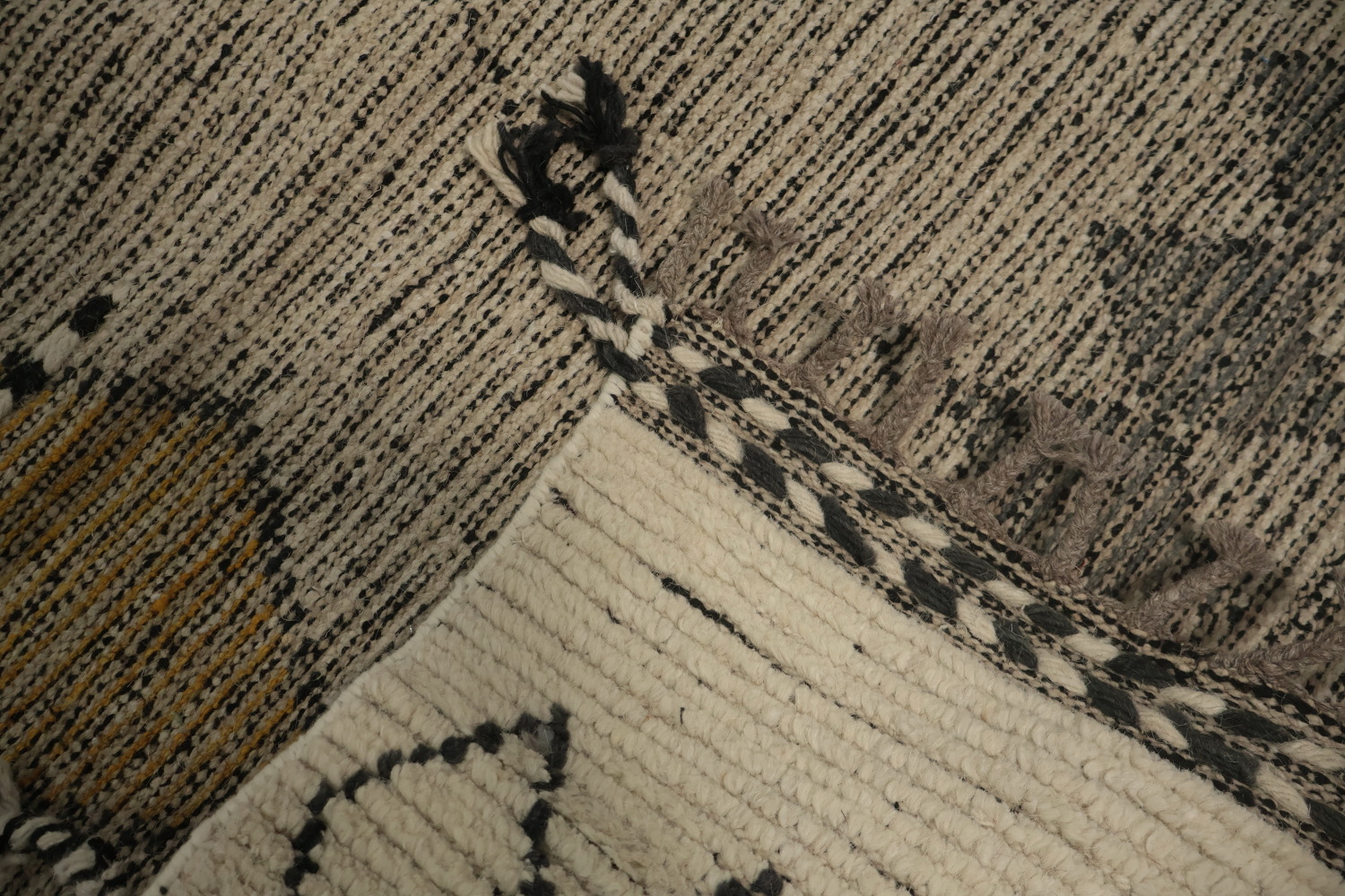 Tribal-Inspired Moroccan Area Rug 7x11 with Bold Diamond Motifs
