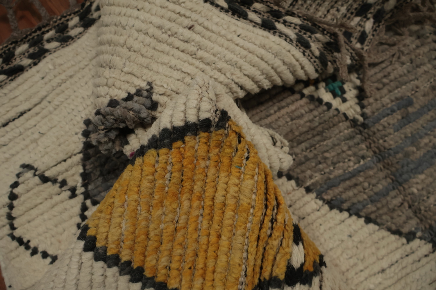 Tribal-Inspired Moroccan Area Rug 7x11 with Bold Diamond Motifs
