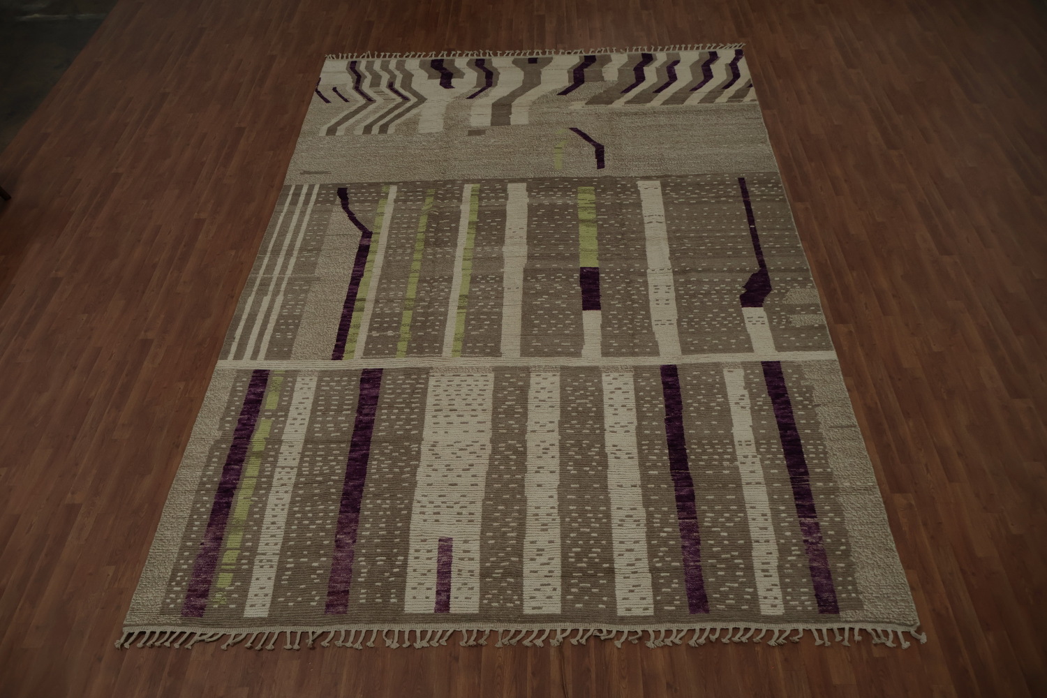 Artistic Linear Moroccan Large Rug 10x14 in Calming Earth Tones