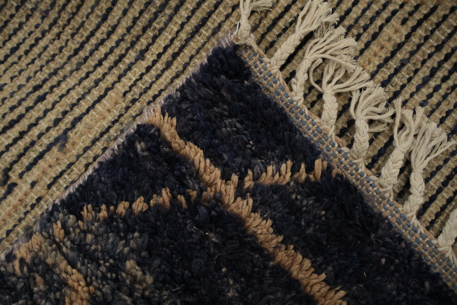 Handmade Plush Moroccan Wool Large Rug 12x16