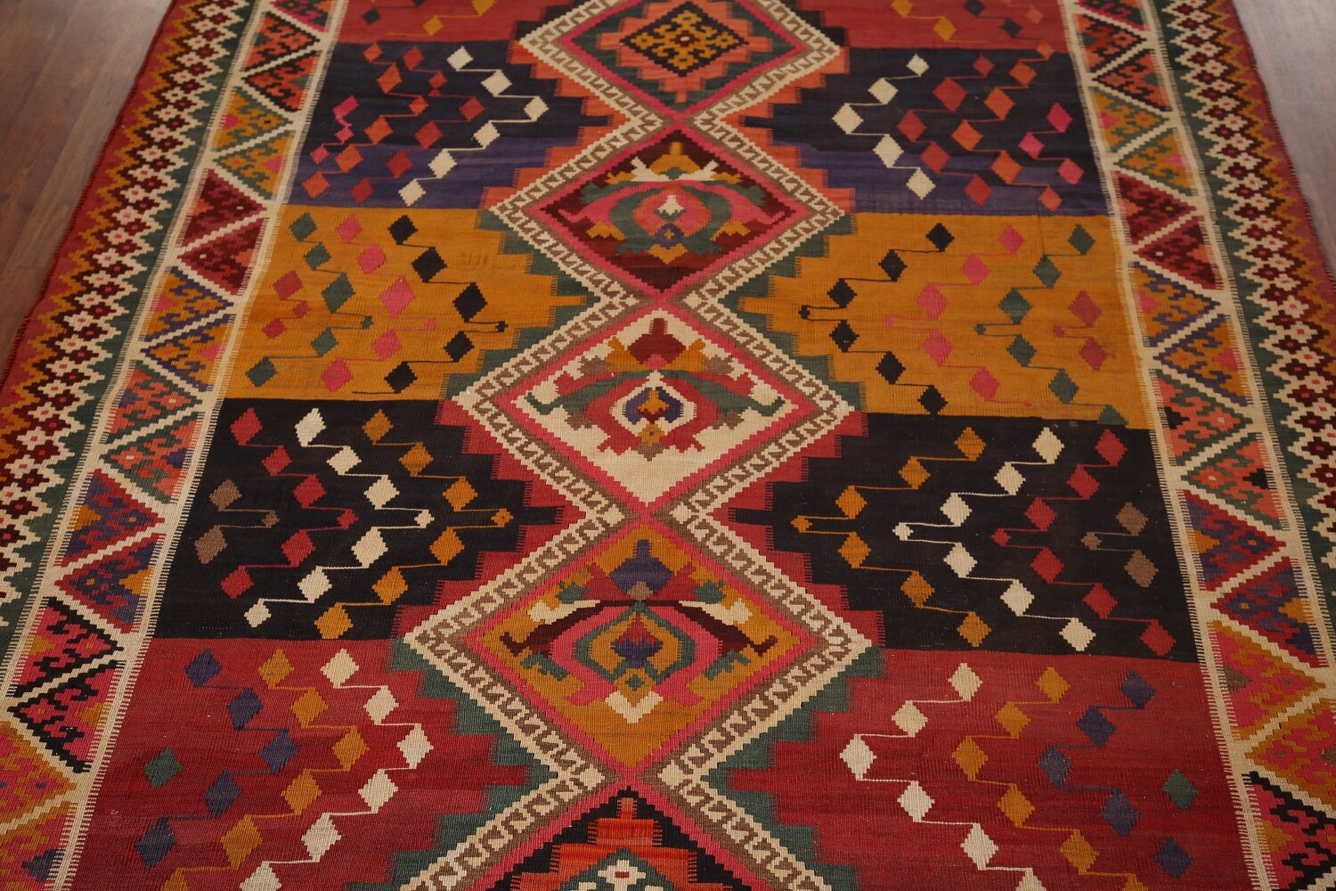 Vegetable Dye Kilim Qashqai Antique Persian Rug 5x8