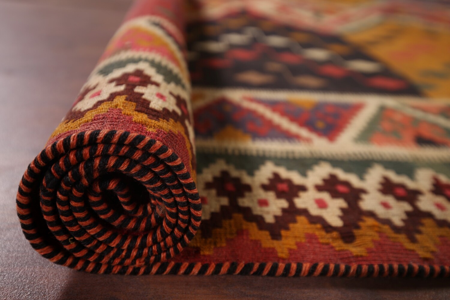 Vegetable Dye Kilim Qashqai Antique Persian Rug 5x8