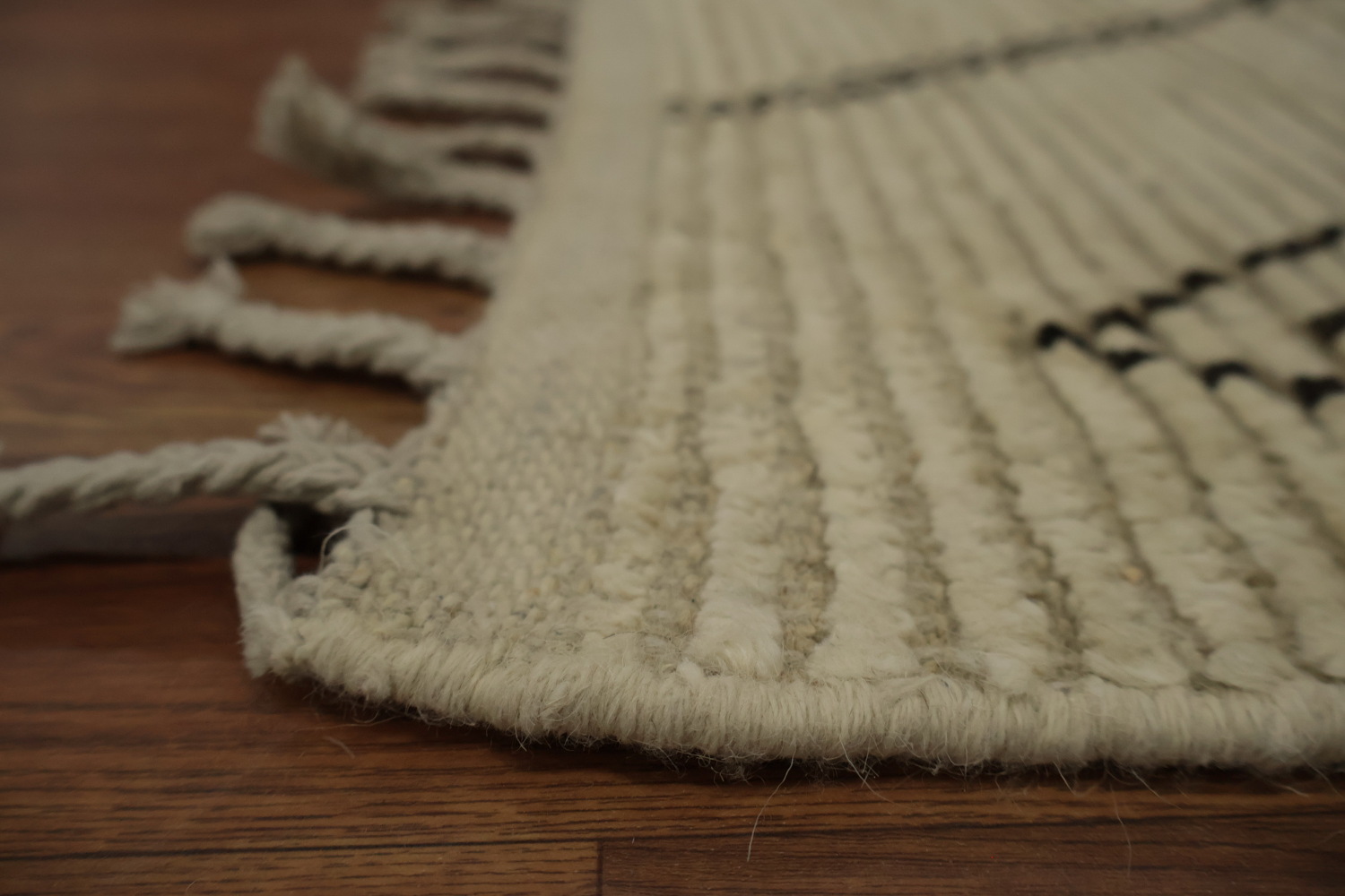 Modern Moroccan Area Rug 6x10 Perfect for Stylish Home Decor