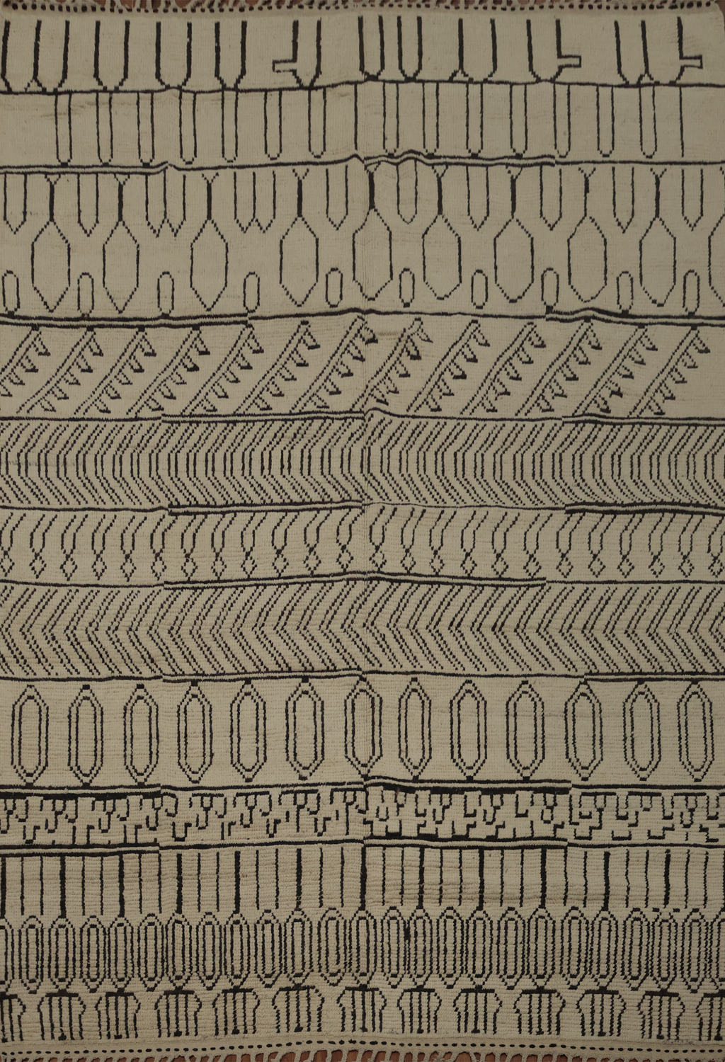 Moroccan Area Rug 8x10 with Tribal Geometric Pattern Charm