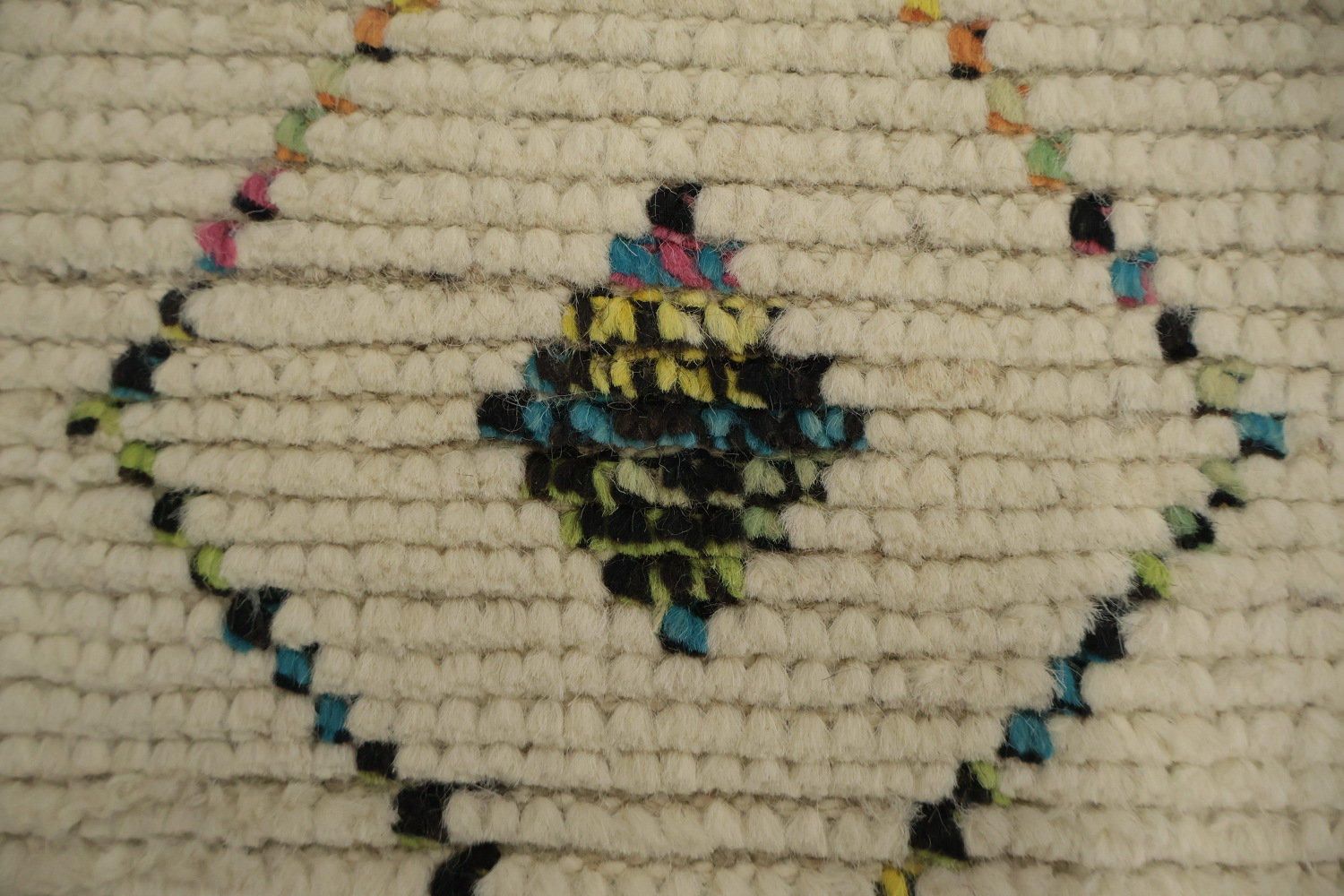 Ivory Geometric Moroccan Oriental Area Rug 6x10