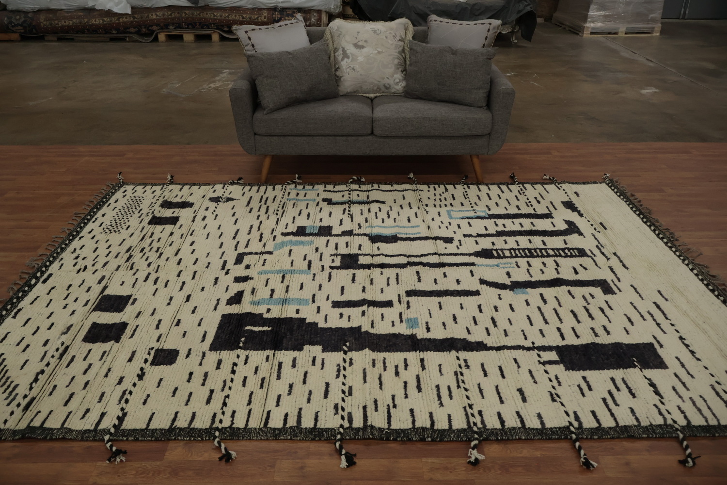 Stylish Neutral-Toned Moroccan Area Rug 7x10 with Artistic Elements