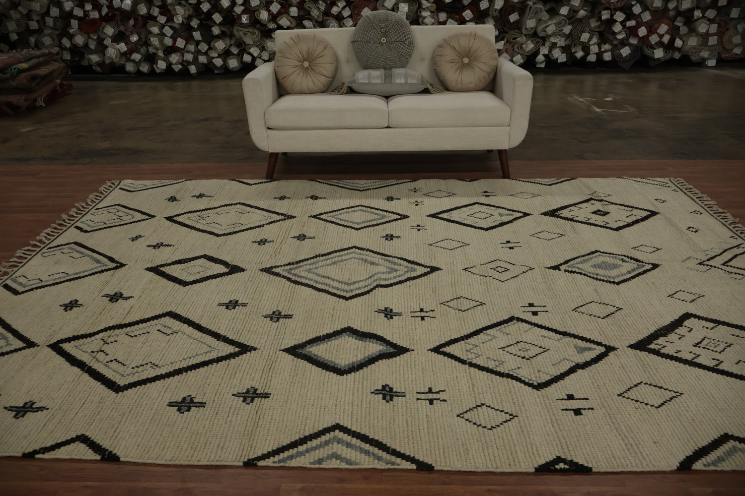 Chic Neutral Moroccan Area Rug 8x11 with Bold Geometric Diamond Patterns