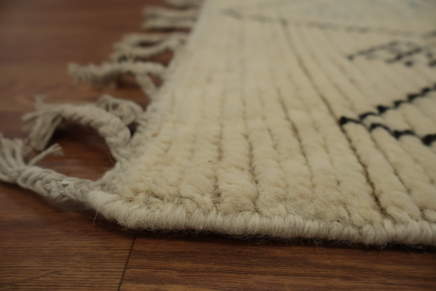 All-Over Ivory Moroccan Oriental Area Rug 5x9