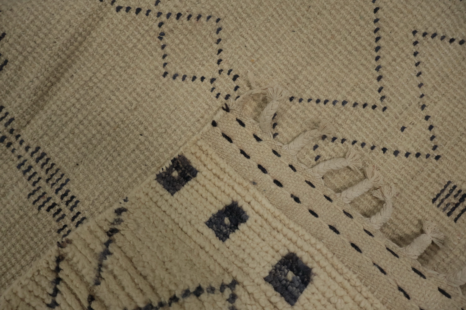 Artisan Moroccan Area Rug 7x11 with Tribal Patterns and Textures