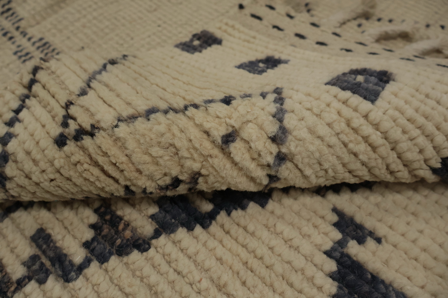 Artisan Moroccan Area Rug 7x11 with Tribal Patterns and Textures