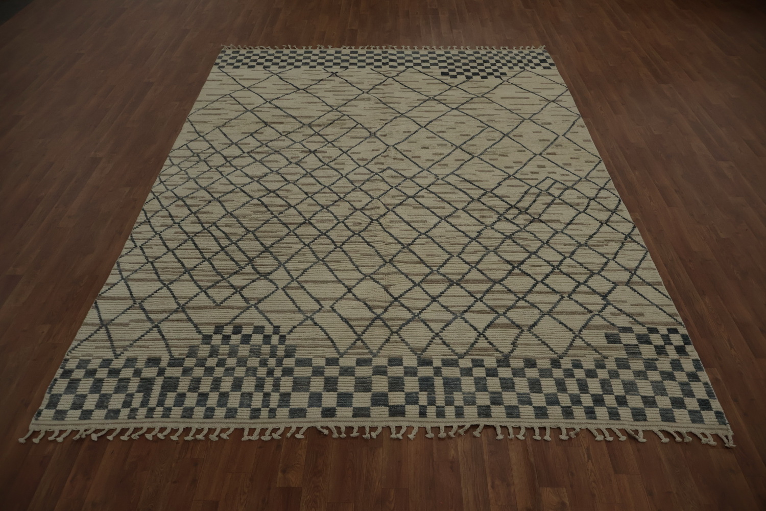 Refined Lattice Patterns on a Moroccan Area Rug 8x11