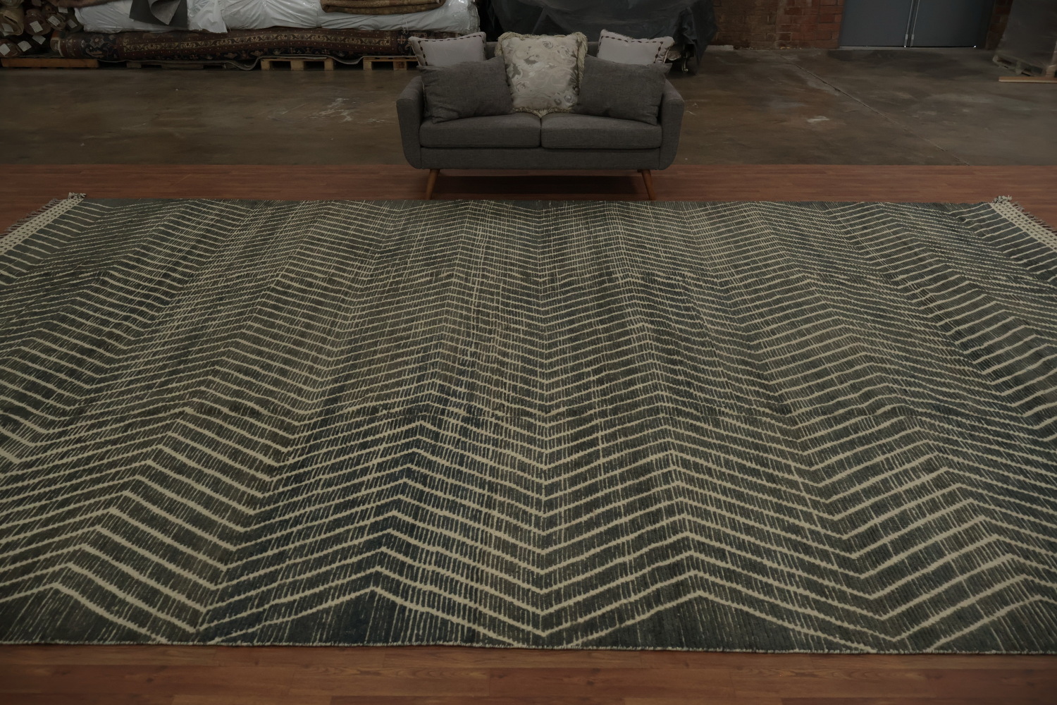 Sophisticated Chevron Moroccan Large Rug 12x19 for Modern Homes