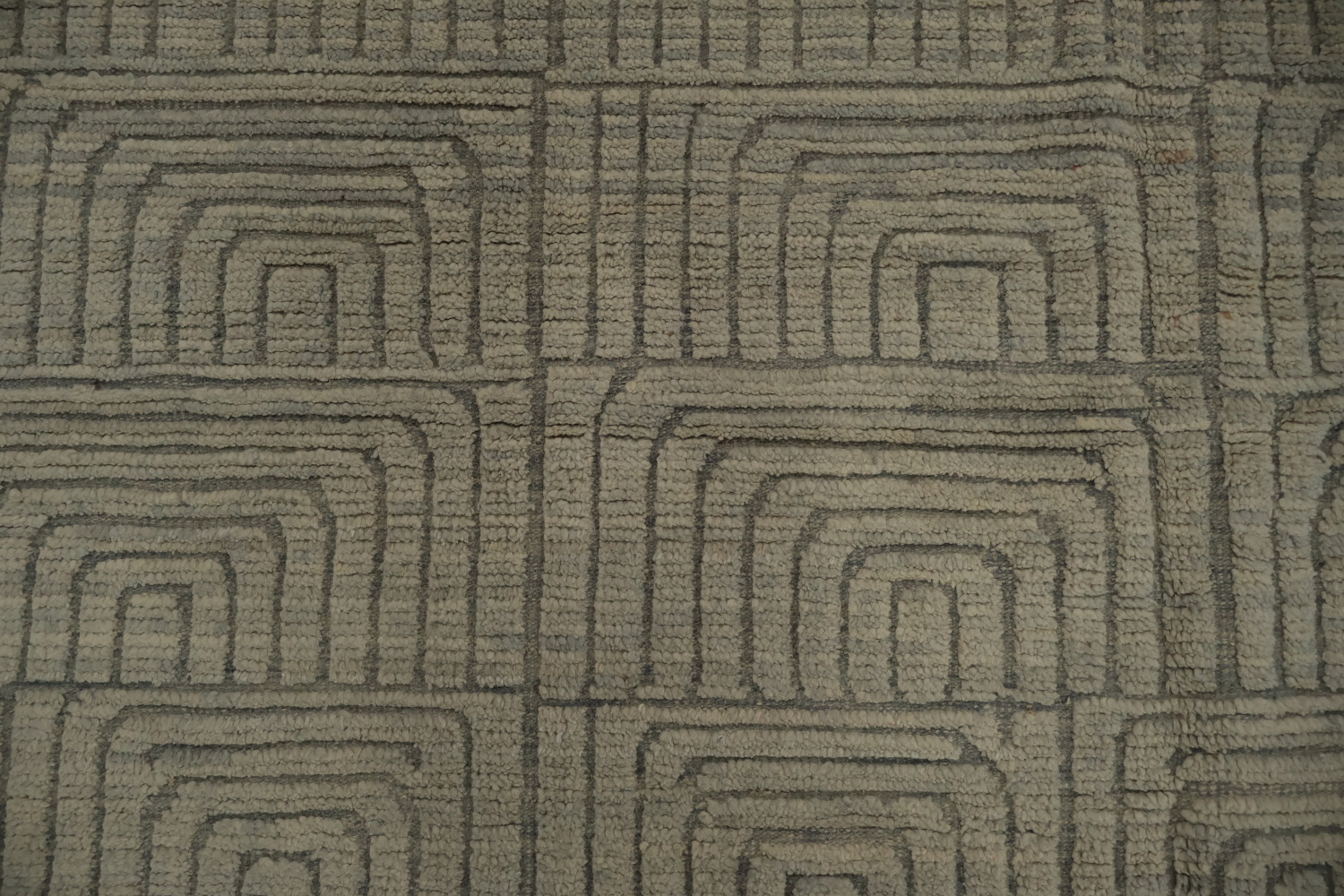 Elegant Geometric Moroccan Large Rug 12x16 for Modern Interiors