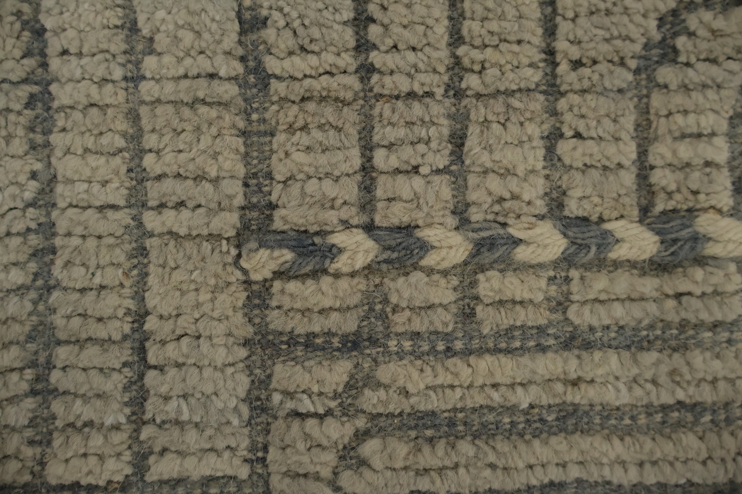Elegant Geometric Moroccan Large Rug 12x16 for Modern Interiors