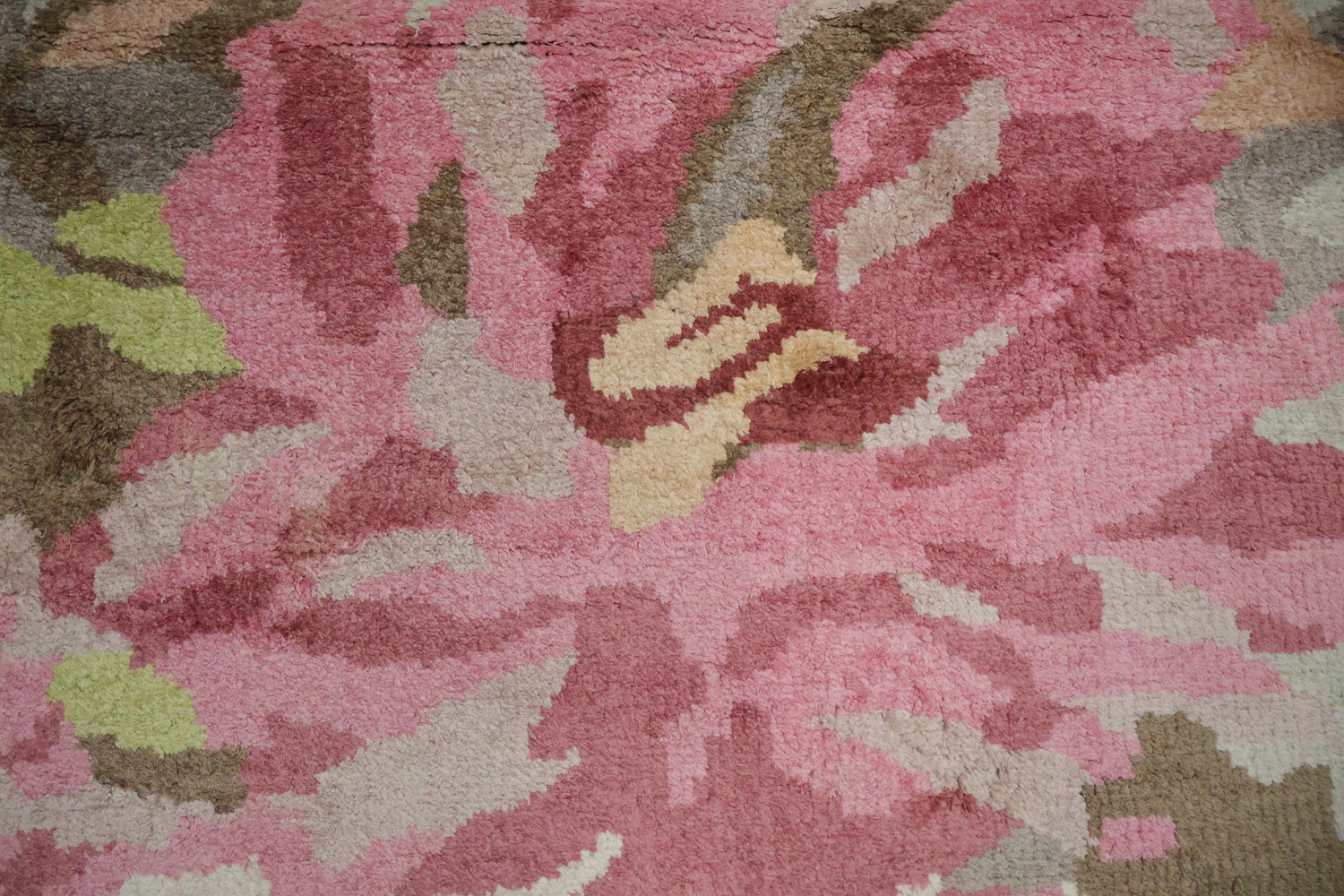 All-Over Flowers Wool & Silk Indian Area Rug 5x8