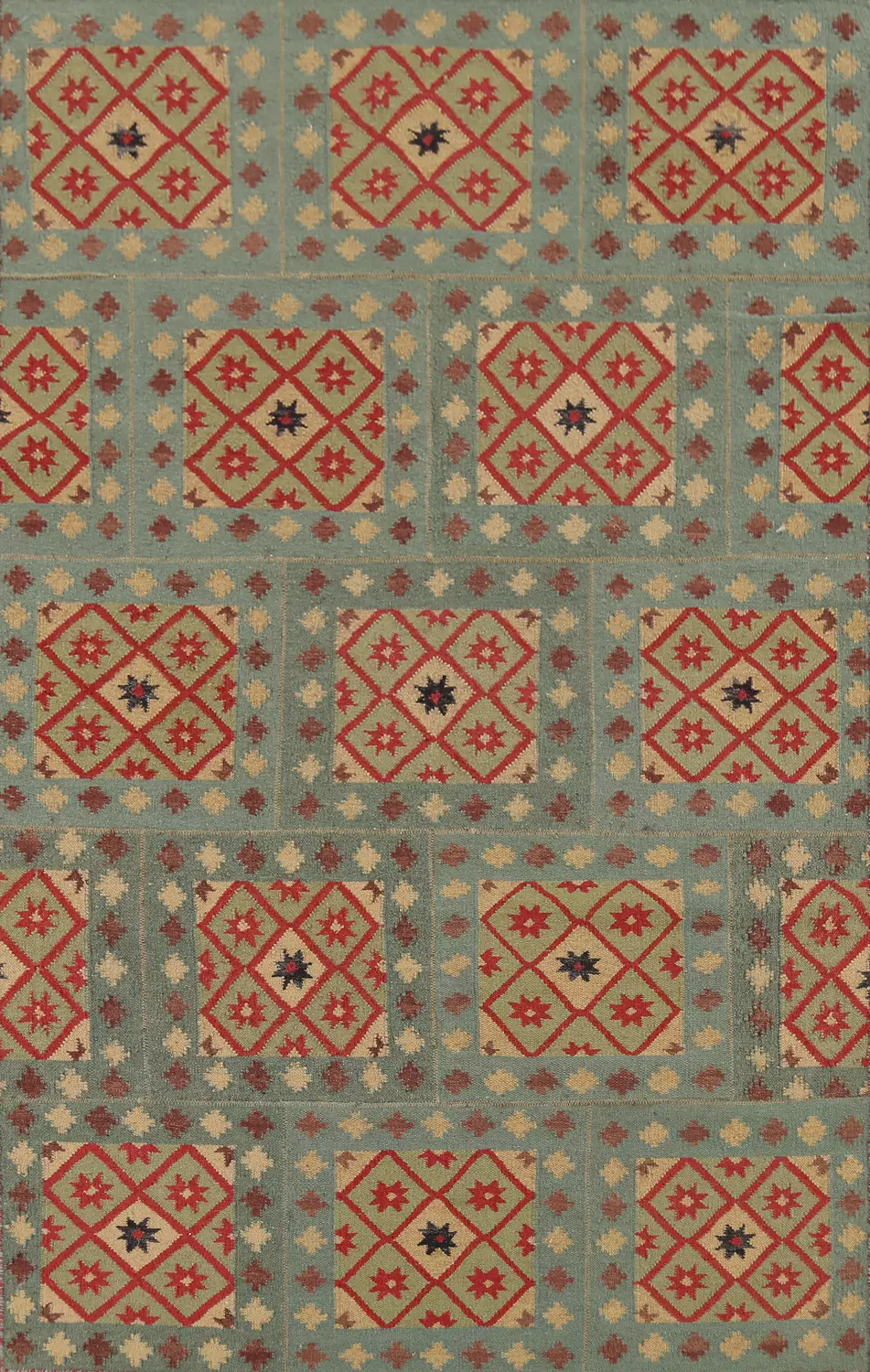 Elegant geometric motif Kilim Dhurrie rug in red and green design 5x8