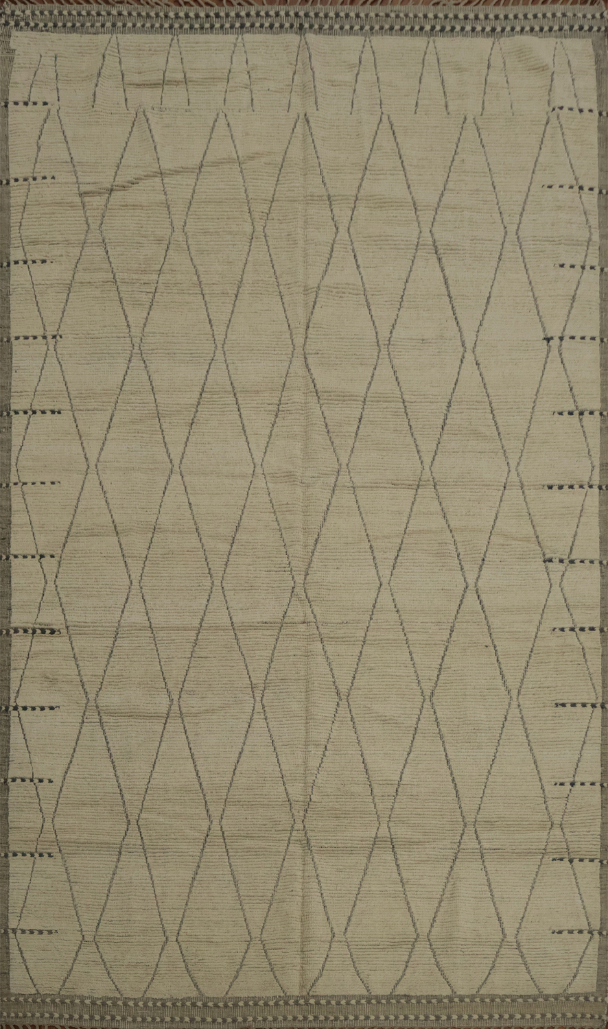All-Over Trellis Ivory Moroccan Wool Area Rug 9x13