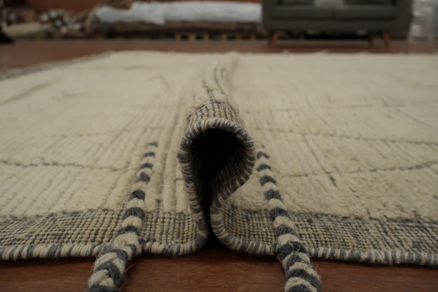 All-Over Trellis Ivory Moroccan Wool Area Rug 9x13
