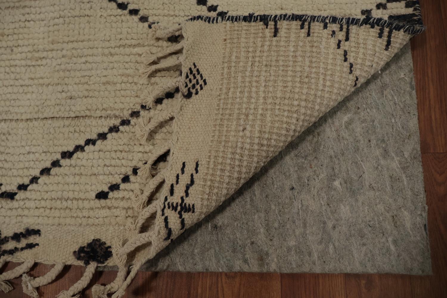 Trellis Geometric Ivory Moroccan Wool Area Rug 8x11