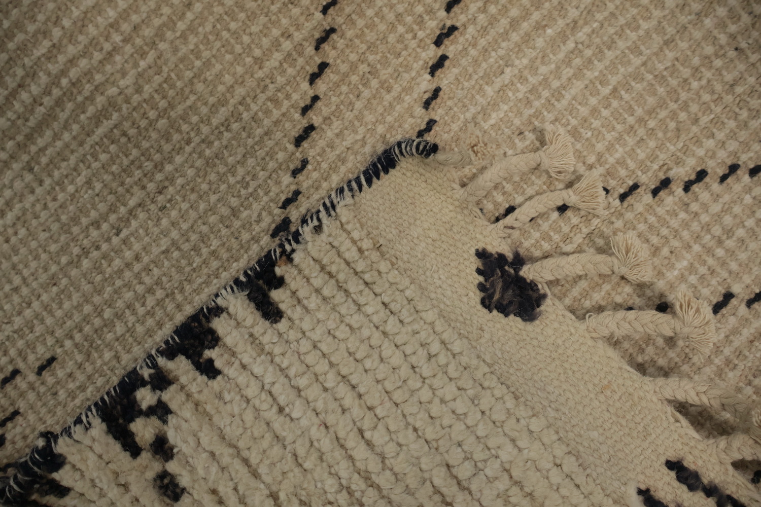 Trellis Geometric Ivory Moroccan Wool Area Rug 8x11