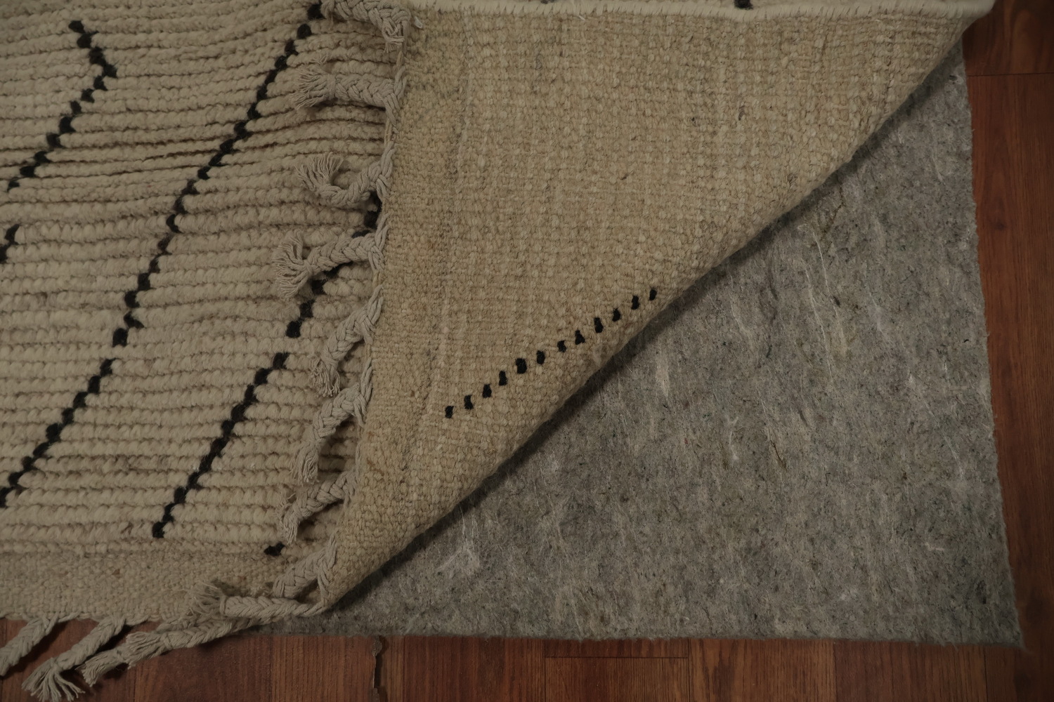 All-Over Ivory Moroccan Modern Area Rug 7x11
