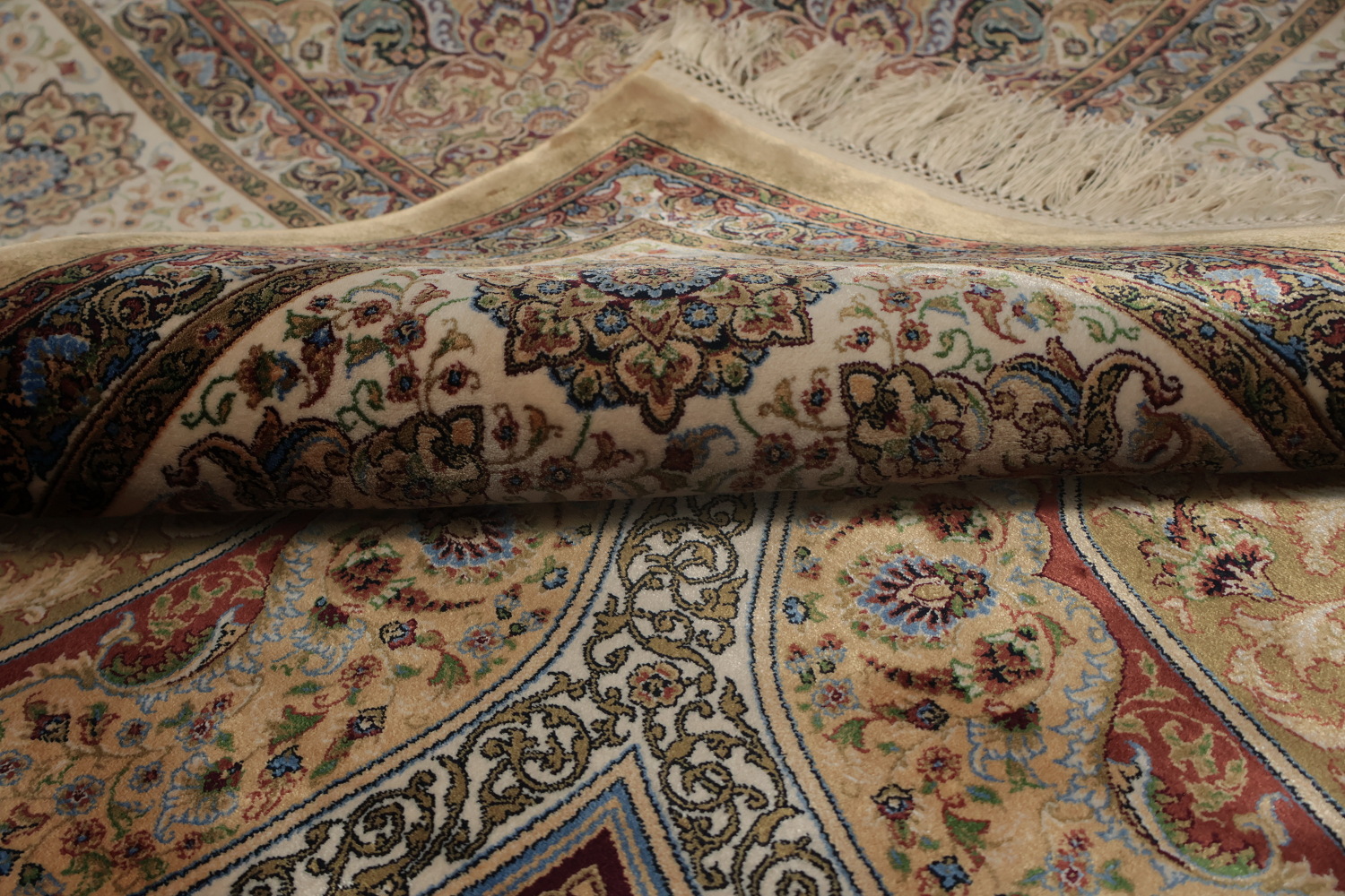 Classic Qum Area Rug 7x10 with Ornamental Pattern and Rich Hues