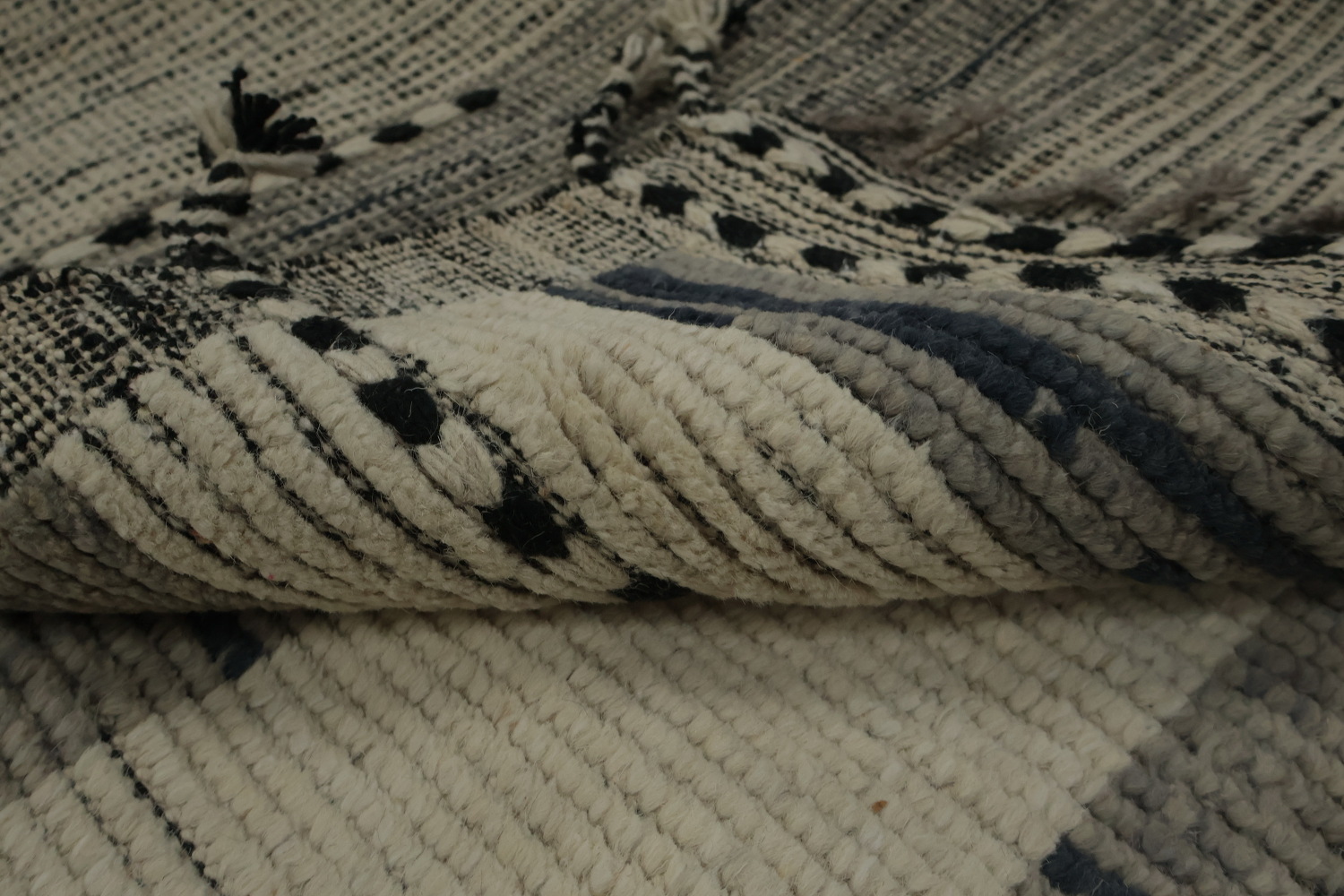 Abstract Moroccan Large Area Rug 9x13 for Minimalist Living Areas