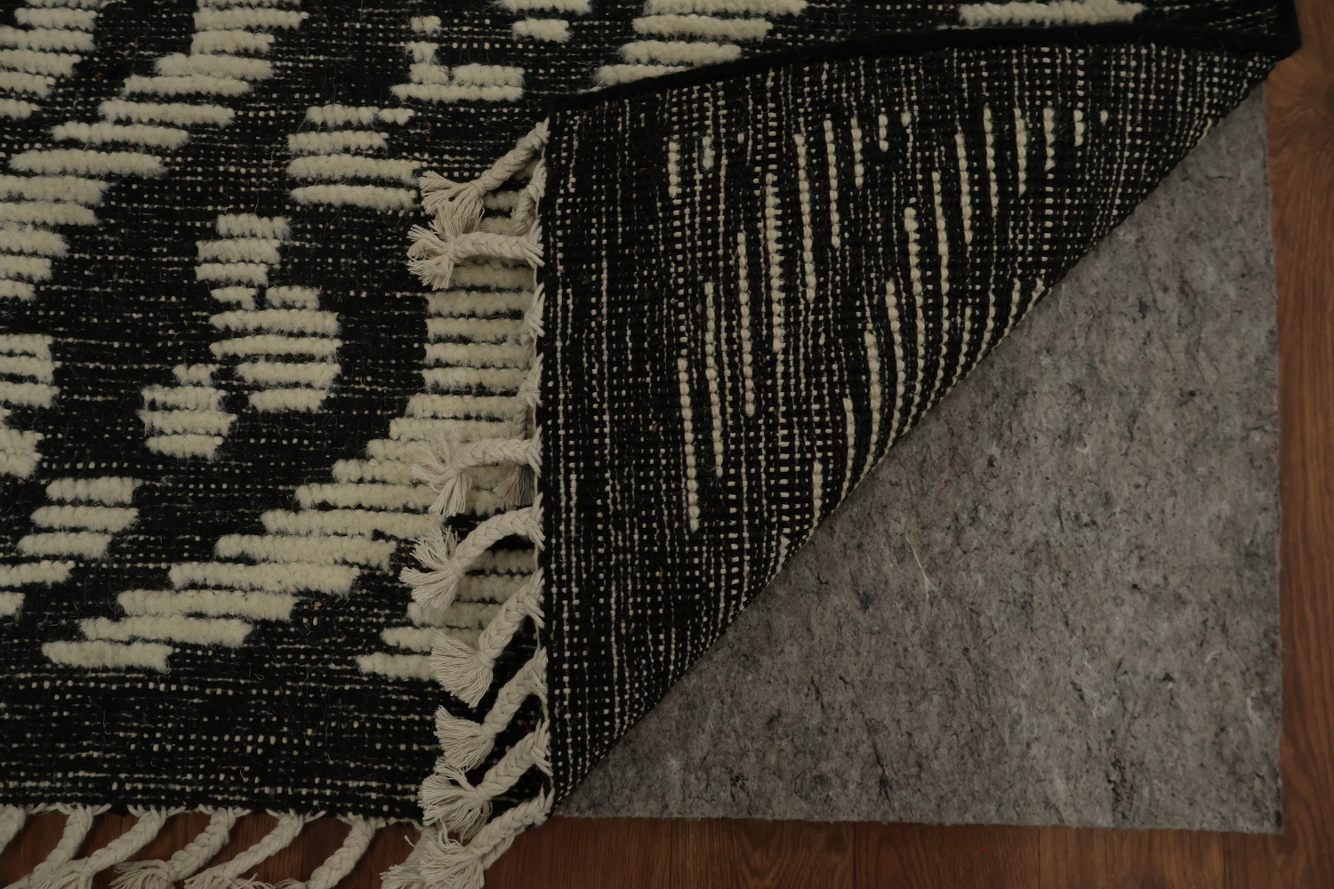 All-Over Black & White Moroccan Abstract Area Rug 8x10
