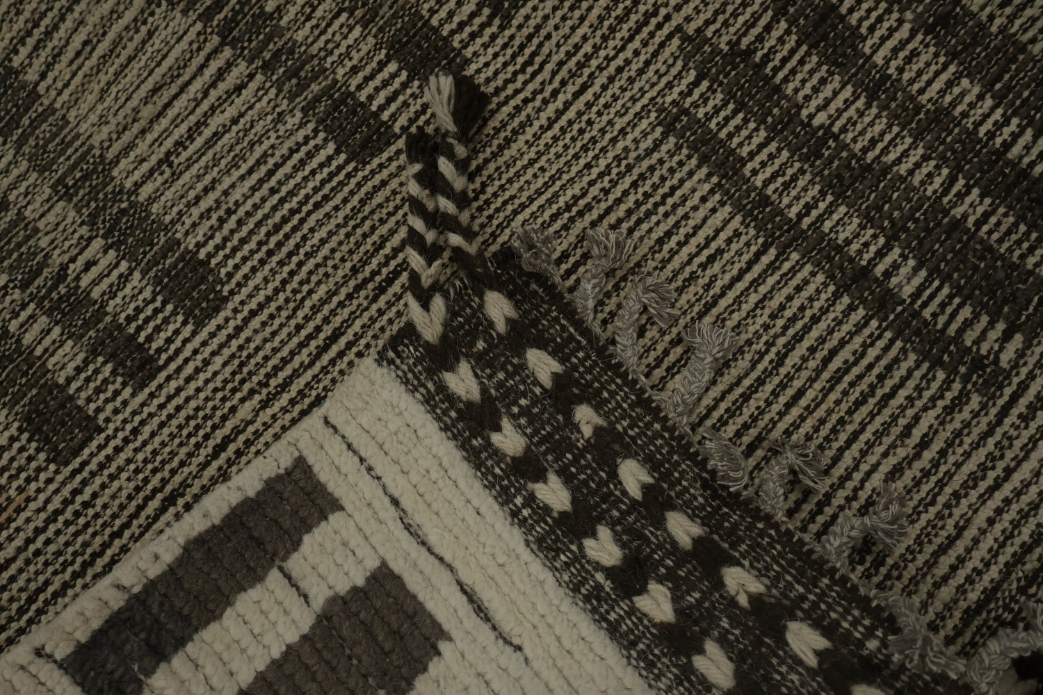 Handmade Wool Moroccan Oriental Large Rug 12x19