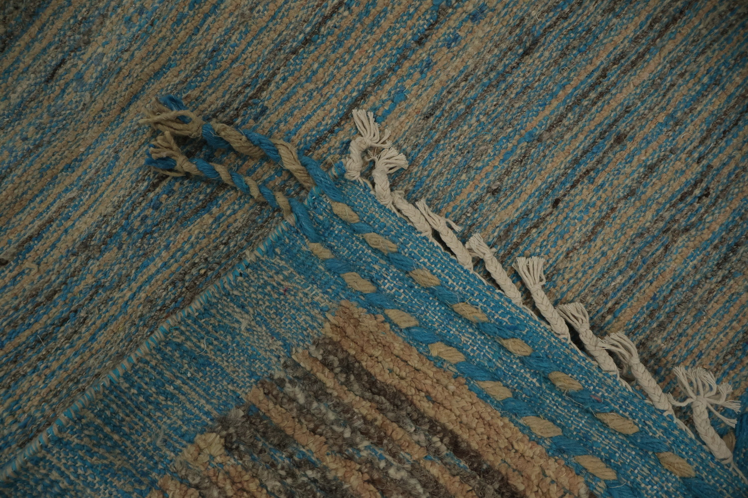 Handcrafted Moroccan Area Rug 9x13 Perfect for Living Room Elegance