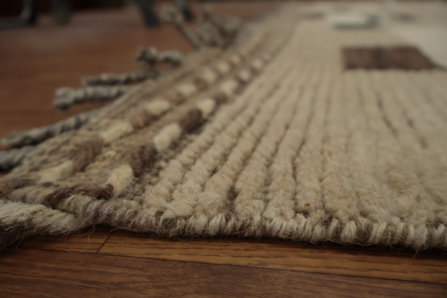 Artfully Crafted Moroccan Area Rug 9x12 Enhances Room Ambience