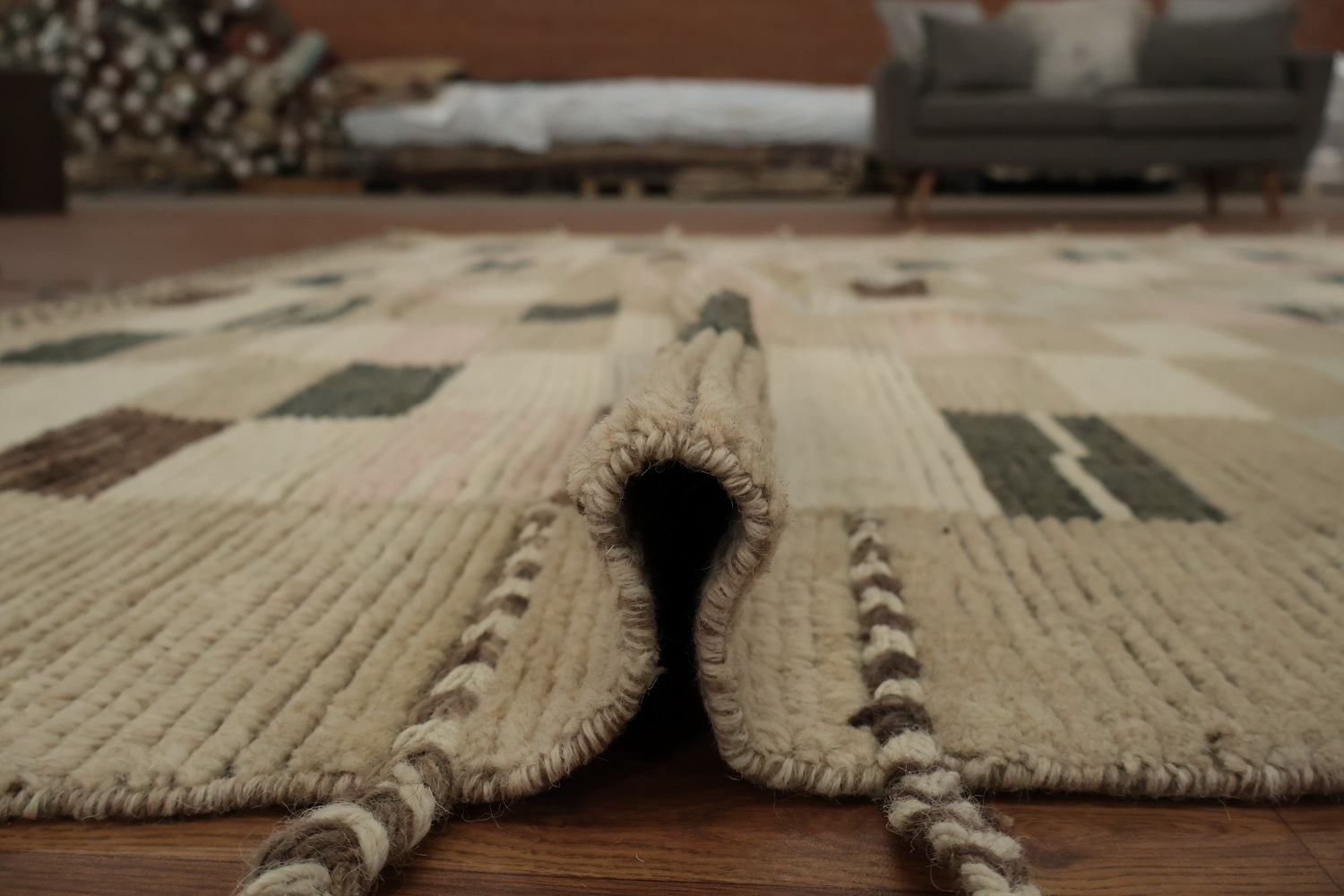 Artfully Crafted Moroccan Area Rug 9x12 Enhances Room Ambience