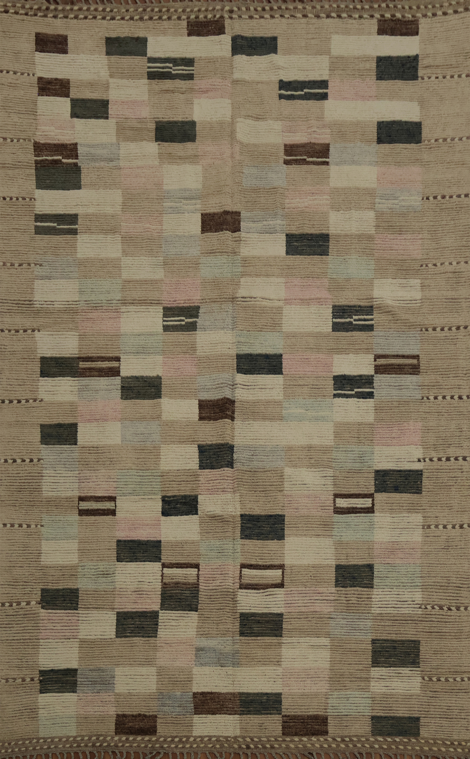 Artfully Crafted Moroccan Area Rug 9x12 Enhances Room Ambience